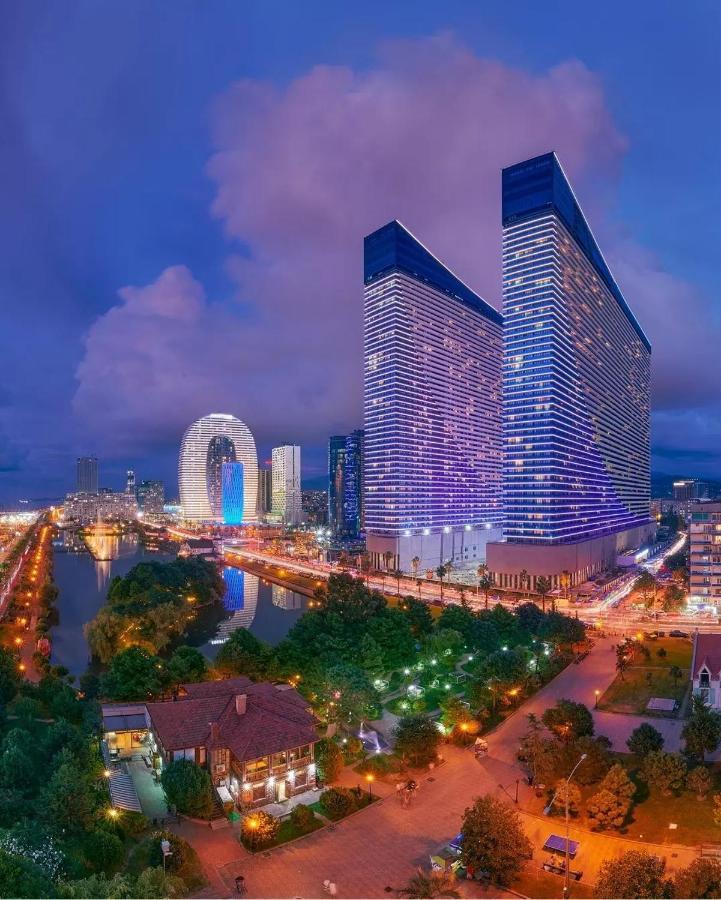 Orbi City Batumi Luaran gambar